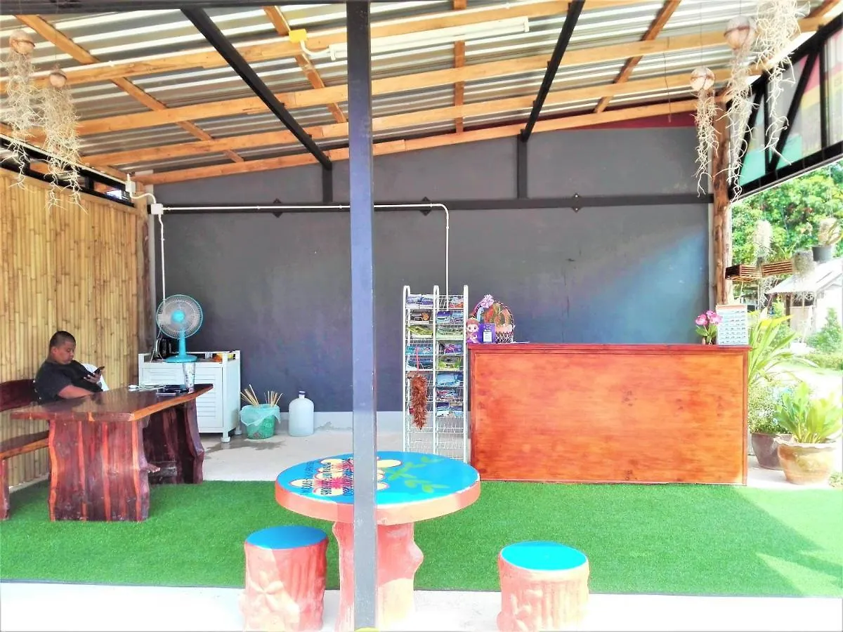 Mother Hostel Ko Lanta